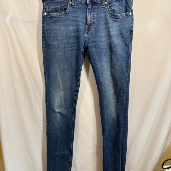 True Religion Jeans Mens Size 34 Blue Rocco Relaxed Skinny Denim Distressed - Picture 4 of 11